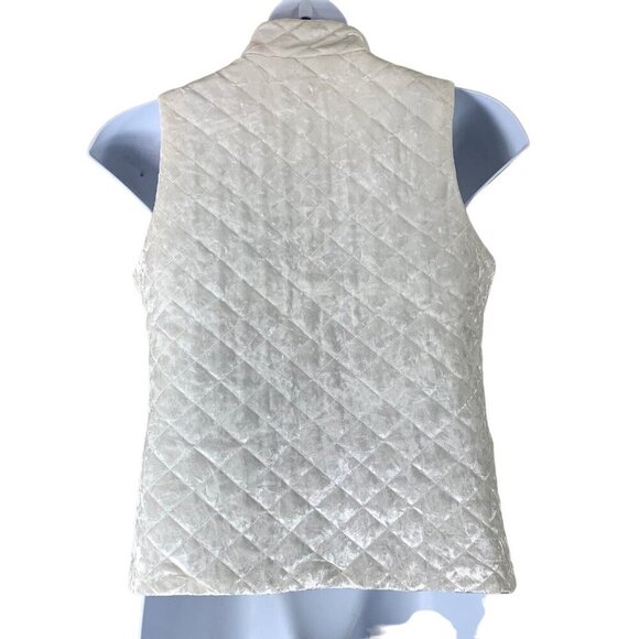 Charter Club Vest Size Small White Velvet Gold Snap Front Pockets NEW - Picture 2 of 5